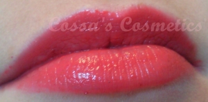essence almoust famous red lipstick